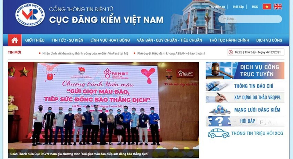 Truy cập vào website của Cục Cảnh sát giao thông Truy cập vào website của Cục Cảnh sát giao thông