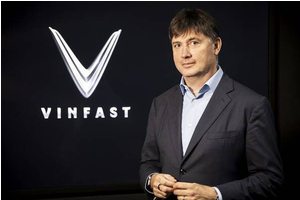 Phó Chủ tịch VinFast châu Âu nói gì về việc hãng 'một mình một đường, chân ướt chân ráo khởi nghiệp'?