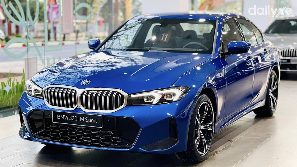 Phòng trưng bày xe tại showroom BMW Đắk Lắk