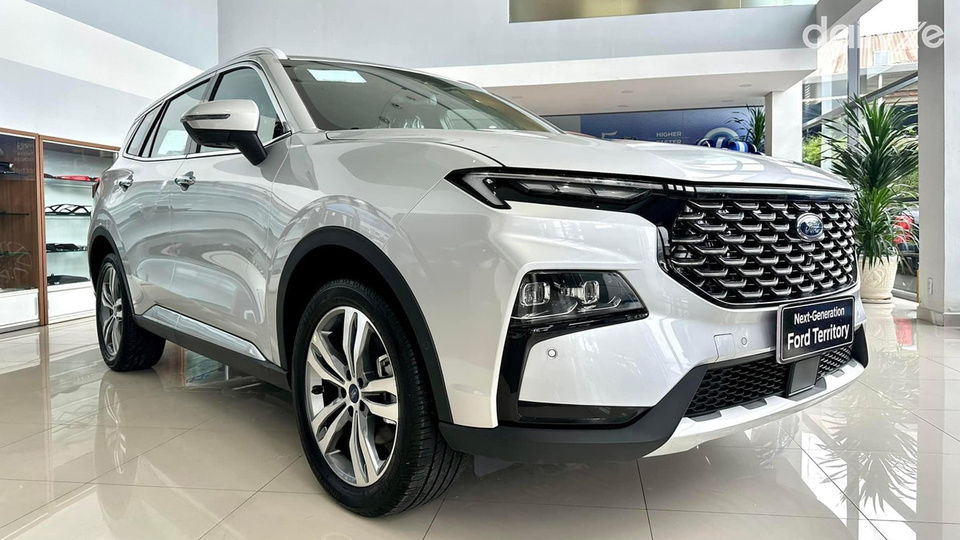 Phòng trưng bày của showroom An Đô Ford