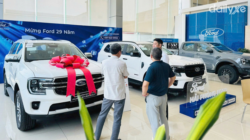 Phòng trưng bày của showroom Ford Hải Phòng