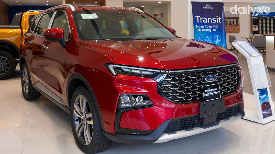 Phòng trưng bày của showroom Ford Thăng Long