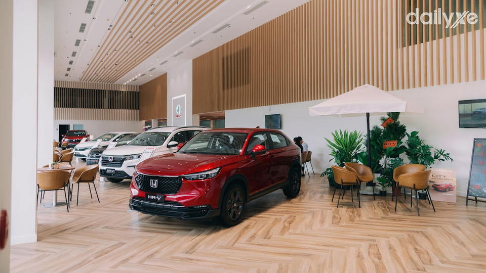 Phòng trưng bày showroom Honda Ôtô Cần Thơ