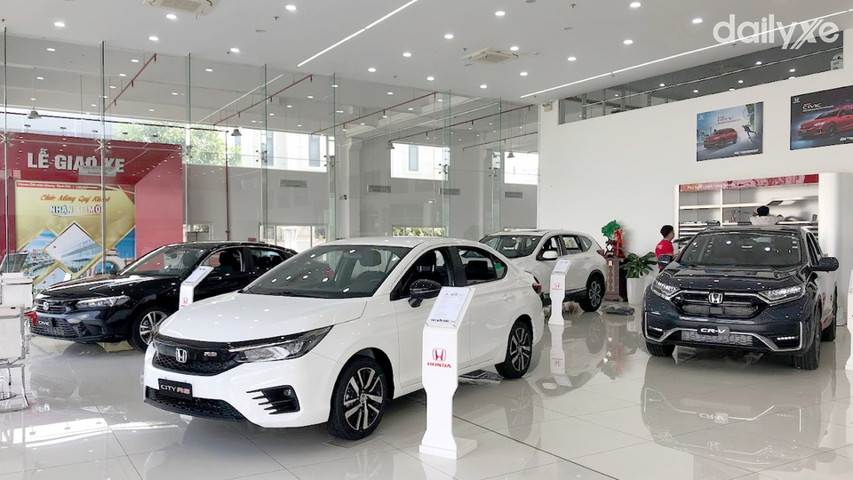 Phòng trưng bày xe tại showroom Honda Ôtô Kiên Giang