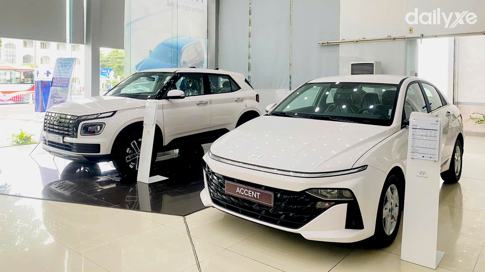 Phòng trưng bày xe của showroom Hyundai Huế