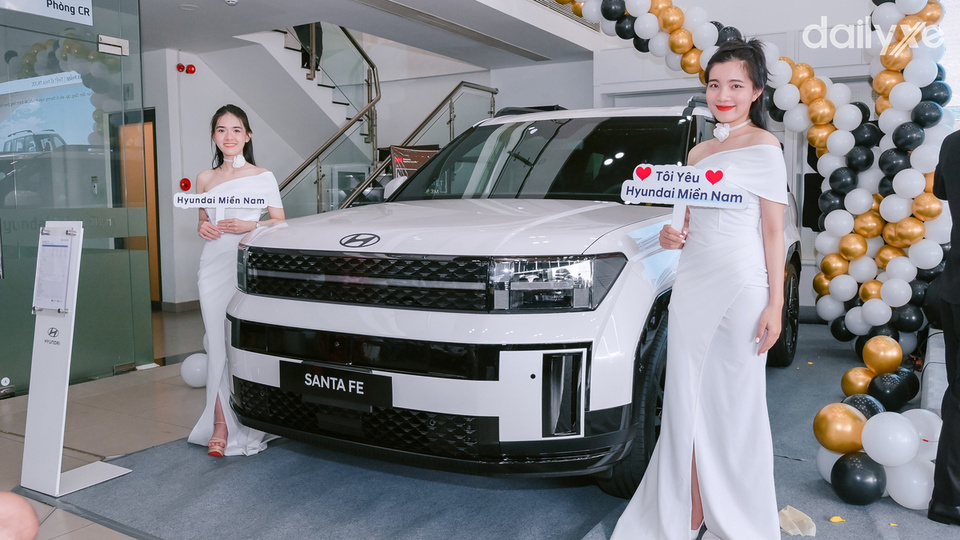 Phòng trưng bày tại showroom Hyundai Miền Nam