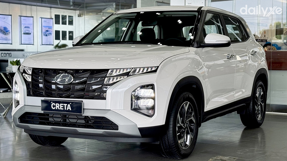 Phòng trưng bày xe của đại lý Hyundai Phú Yên