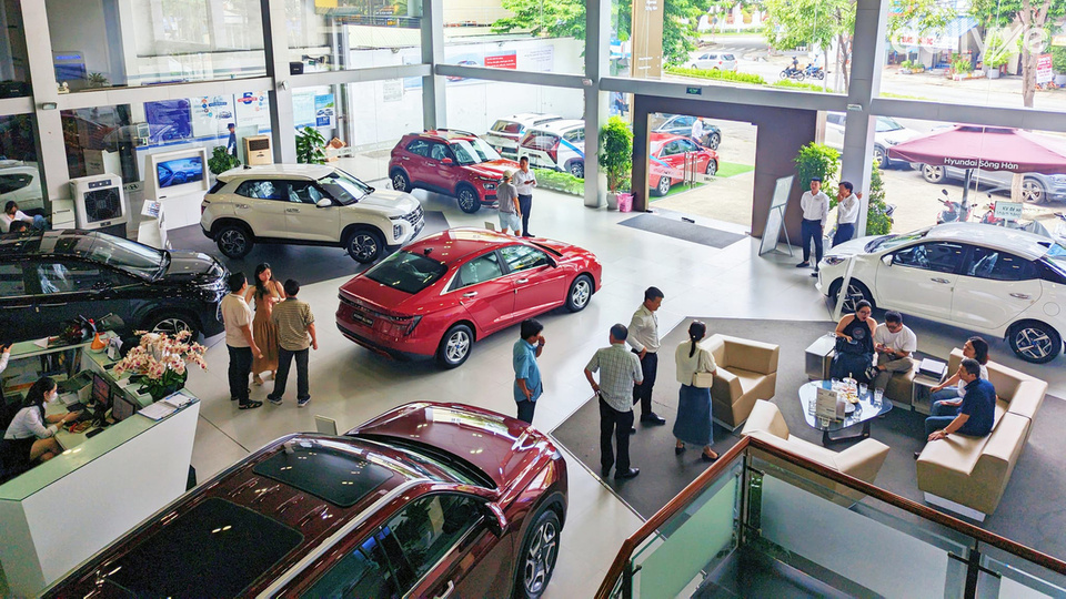 Showroom Hyundai Sông Hàn