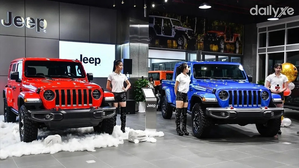 Phòng trưng bày xe của showroom Jeep Quận 7