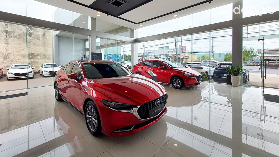 Phòng trưng bày Mazda Sóc Trăng đầu tư thiết kế khang trang