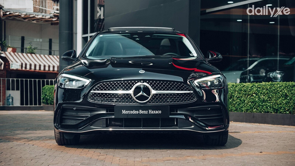 Showroom Mercedes-Benz Đồng Nai