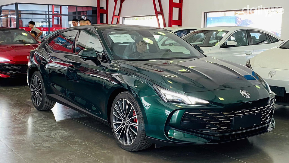 Phòng trưng bày xe tại showroom MG Hà Đông