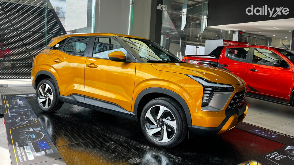 Phòng trưng bày xe của đại lý Mitsubishi MOVEO Bình Dương