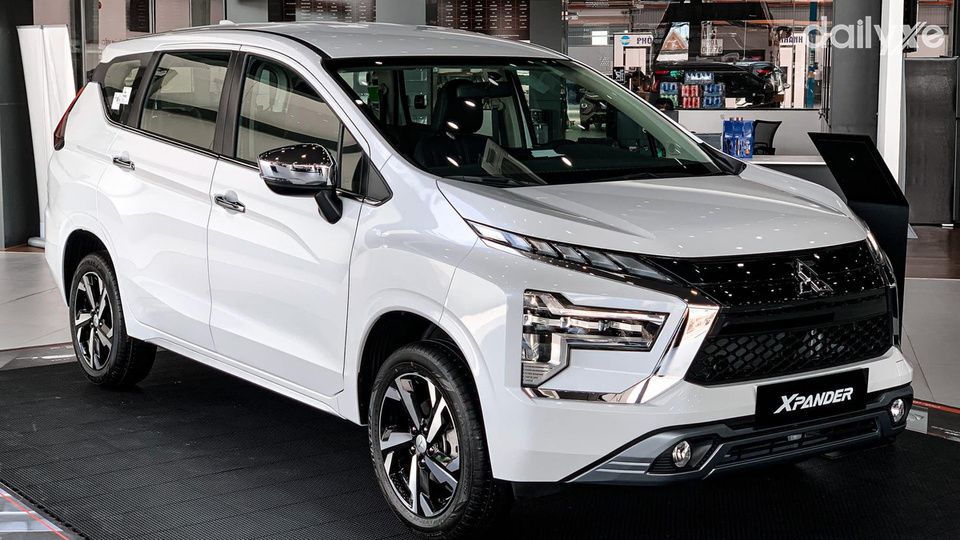 Phòng trưng bày xe của showroom Mitsubishi Đồng Tháp