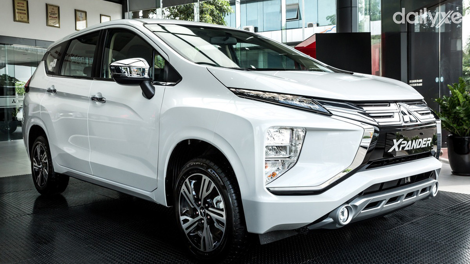 Phòng trưng bày xe của showroom Mitsubishi KonTum