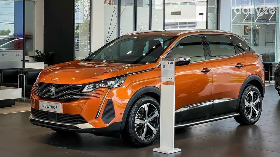 Phòng trưng bày xe của showroom Peugeot Sóc Trăng