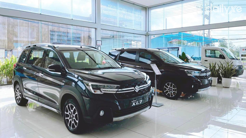 Phòng trưng bày xe của showroom Suzuki Đồng Nai