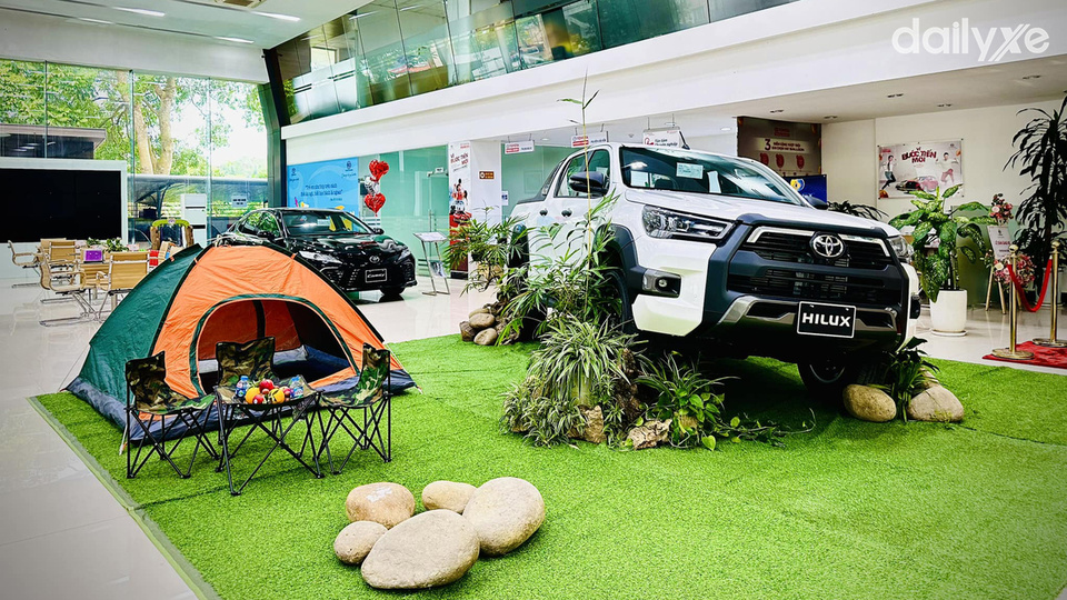 Showroom Toyota Hà Đông
