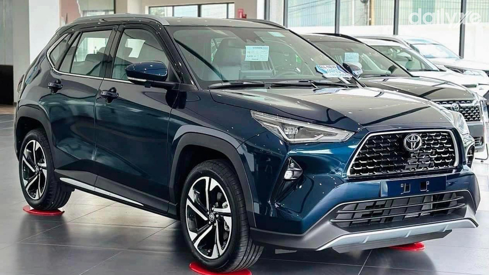 Phòng trưng bày xe của showroom Toyota Tây Bắc
