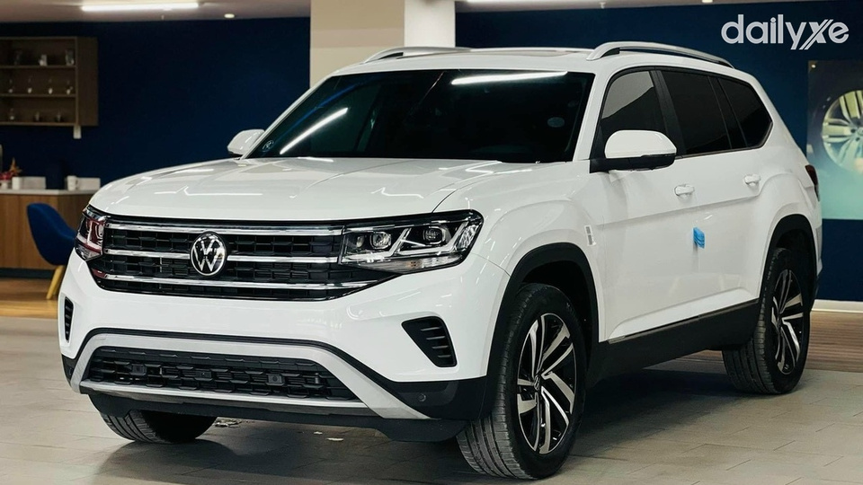 Phòng trưng bày xe của Volkswagen I.D Auto Phạm Hùng - Hà Nội