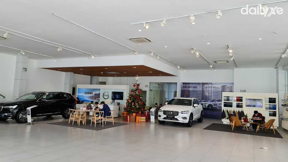 Phòng trưng bày xe của showroom Volvo Điện Biên Phủ