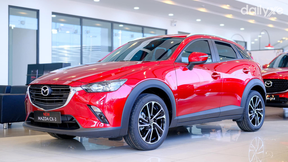 Phòng trưng bày xe của showroom Mazda Đắk Nông