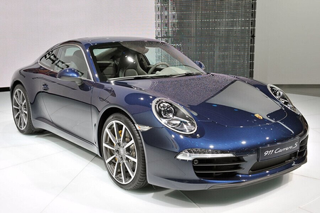 Porsche 911 Carrera (Máy xăng) Porsche 911 Carrera (Máy xăng)
