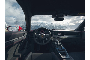 Porsche 911 GTS 2021 chào hàng giới nhà giàu trong nước, giá từ 8,8 tỷ đồng