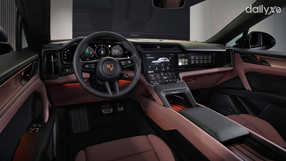 Khoang nội thất sang trọng với màn hình OLED kép