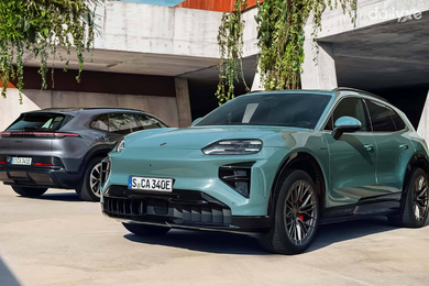 Porsche Cayenne EV 2026 ra mắt: Hơn 1.000 mã lực và sạc không dây