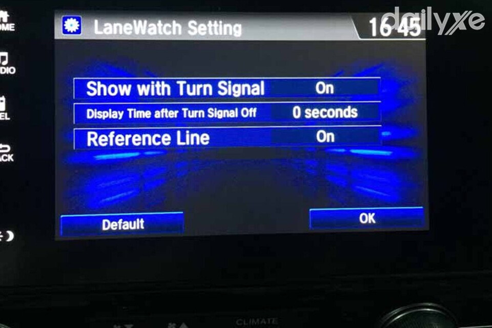 Cài đặt hệ thống quan sát làn đường LaneWatch trên màn hình trung tâm