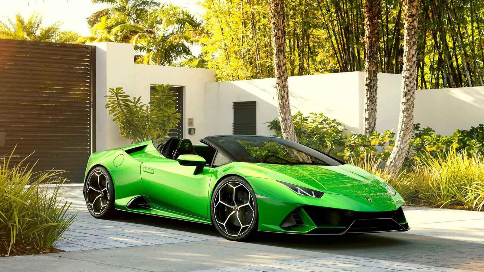 Ra mắt siêu mui trần Lamborghini Huracan EVO Spyder: Kẻ thách thức Ferrari  488 Pista Spyder