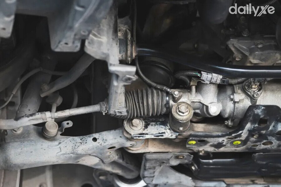 Rò rỉ dầu trợ lực tay lái