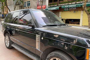 Rolls-Royce của dân chơi đồng hồ và Land Rover của nhà thiết kế danh tiếng bị kẻ gian cuỗm đồ trong cùng một đêm tại Hà Nội