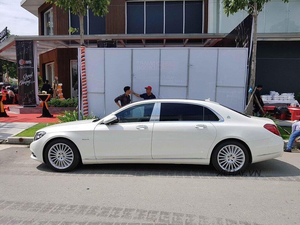 Sài Gòn: Đã mắt với dàn siêu xe đình đám tụ họp cuối tuần - Hình 10 Sài Gòn: Đã mắt với dàn siêu xe đình đám tụ họp cuối tuần - Hình 10