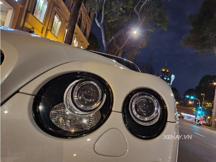 Sài Gòn: Hậu giãn cách, đến Bentley Continental SuperSports hiếm khi xuất hiện cũng bị sai gon: hau gian cach, den bentley continental supersports hiem khi xuat hien cung bi
