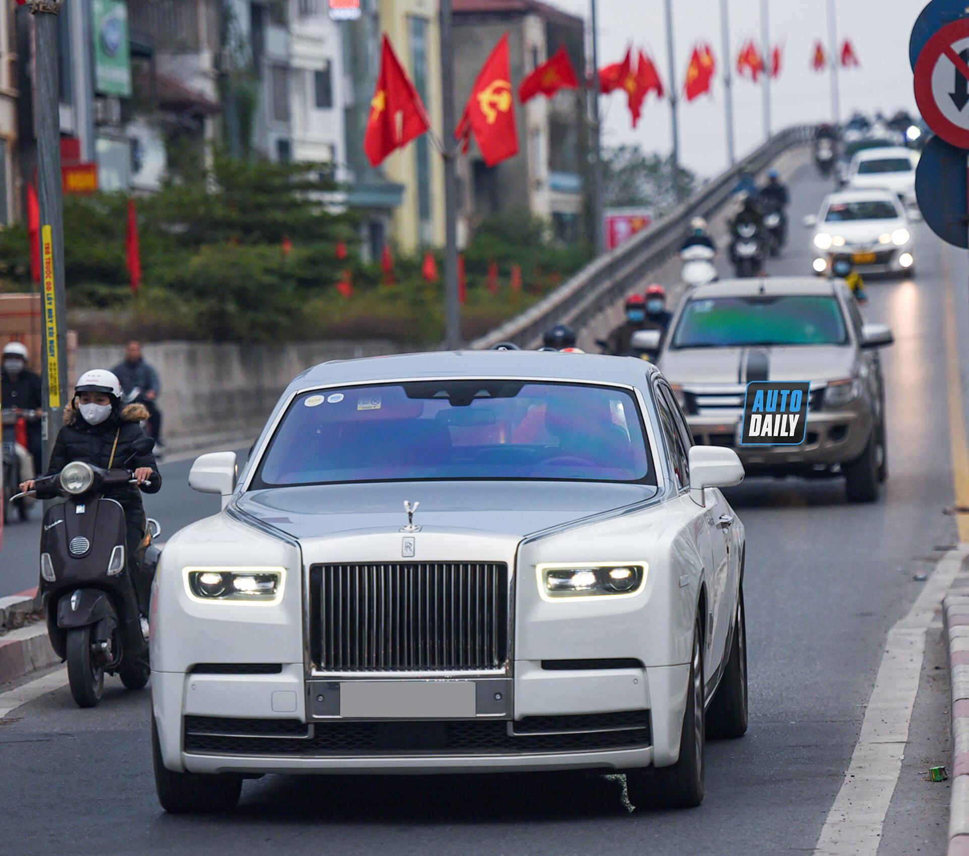 Cận cảnh chiếc xe RollsRoyce Phantom Coupe độc nhất vô nhị tại Việt Nam   Blog Xe Hơi Carmudi