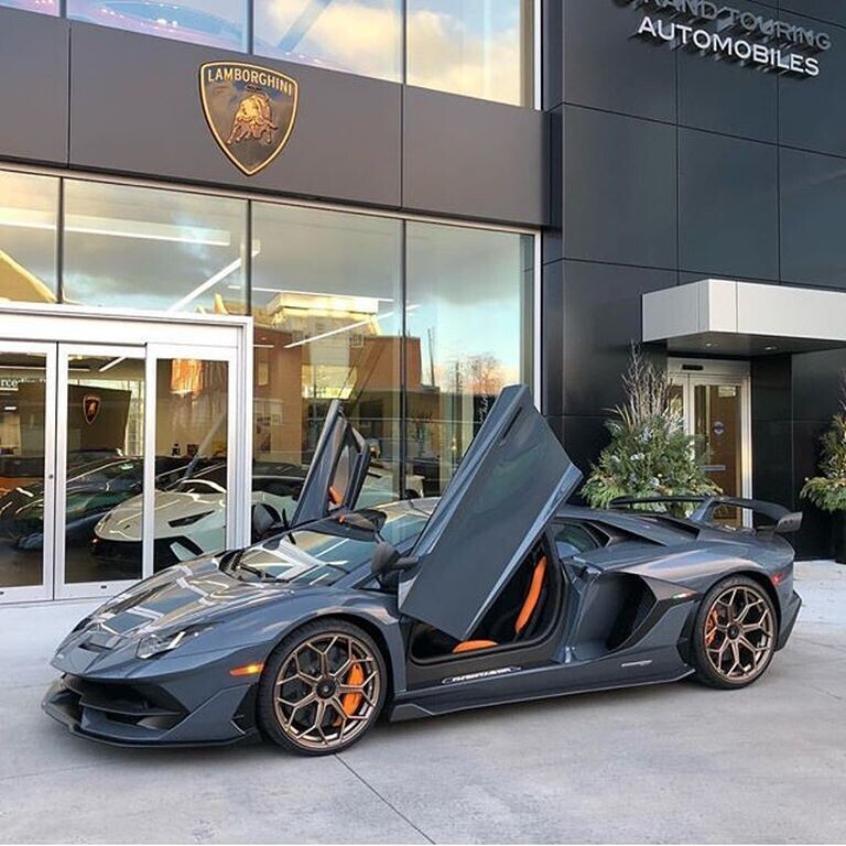 Siêu xe hàng hiếm Lamborghini Aventador SVJ đầu tiên cập bến Canada