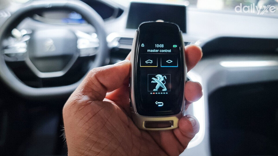 Smart Key ô tô mang nhiều lợi ích cho tài xề