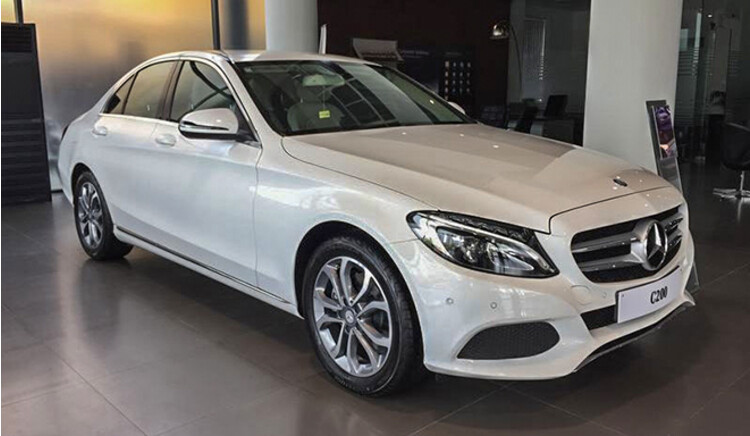 Số lượng lớn xe Mercedes bị triệu hồi ở Việt Nam vì lỗi túi khí so luong lon xe mercedes bi trieu hoi o viet nam vi loi tui khi