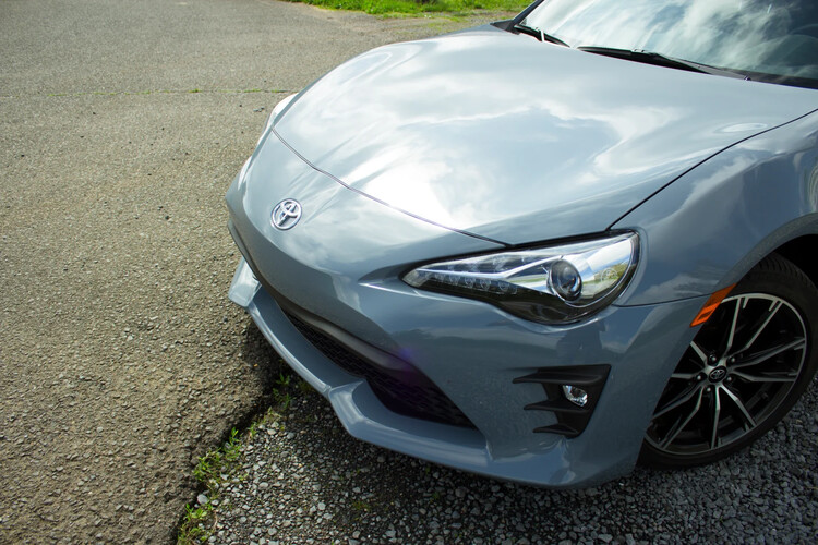 so-sanh-toyota-supra-va-toyota-86-3.jpg