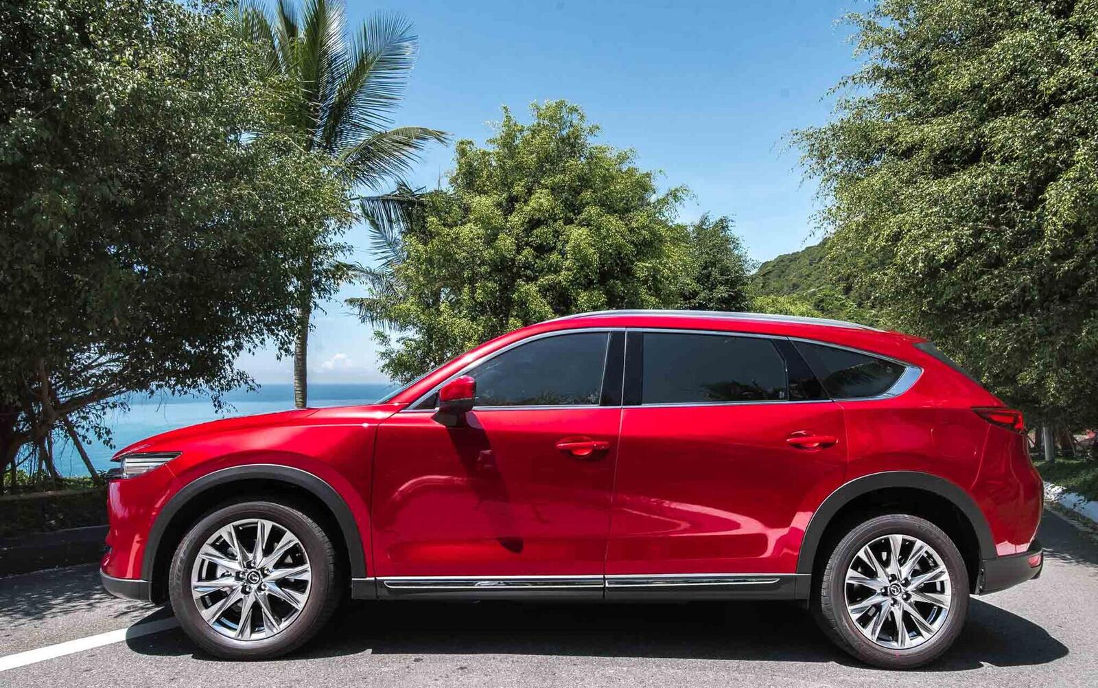 So sánh trang bị tiện nghi và an toàn của các phiên bản Mazda CX-8 - Hình 16 So sánh trang bị tiện nghi và an toàn của các phiên bản Mazda CX-8 - Hình 16