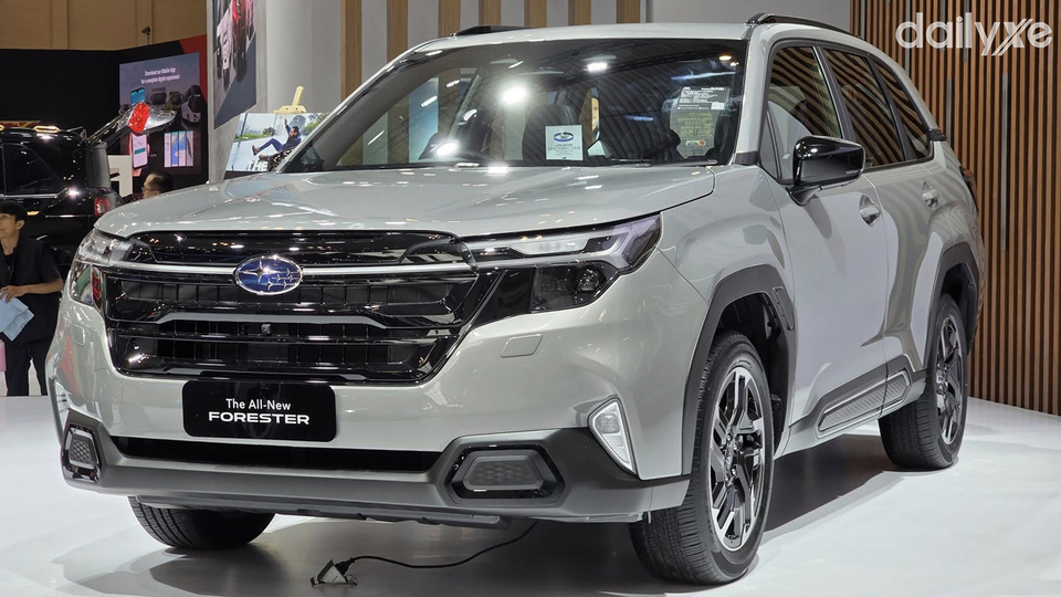 Mang đậm chất SUV với phong cách vuông vức