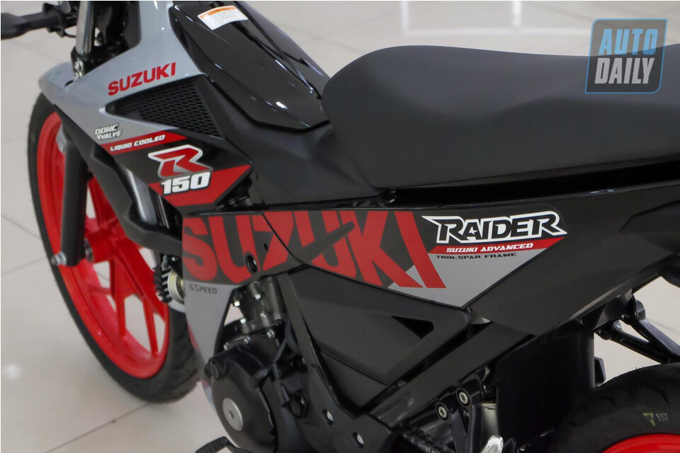 suzuki-raider-r150-ban-the-thao-dac-biet-moi-co-gia-tu-49-9-trieu-dong