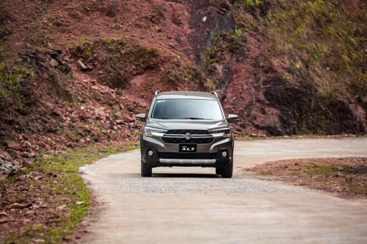 Suzuki tung ưu đãi, tham vọng XL7 dẫn đầu phân khúc trong tháng 11 suzuki tung uu dai, tham vong xl7 dan dau phan khuc trong thang 11