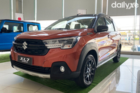 Suzuki XL7 Hybrid 1 Tone (Máy xăng)