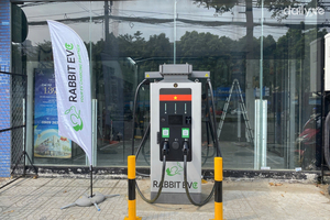 Tăng tốc phủ sóng trạm sạc, hai hãng xe điện sẵn sàng ra mắt mẫu xe mới