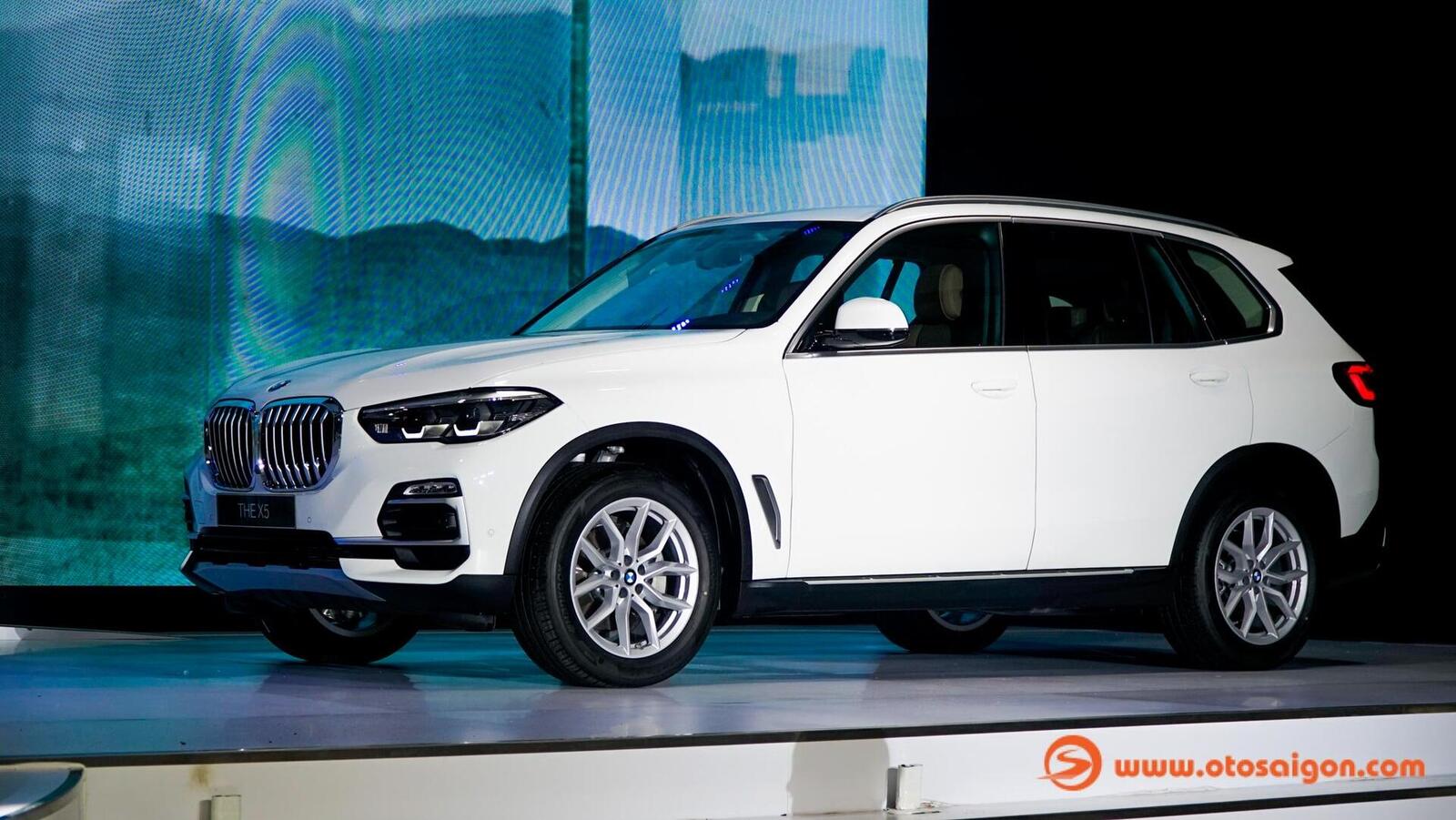 Giá xe BMW X5 đời 2020 mới lăn bánh 100 km bán lỗ hơn 1 tỷ đồng