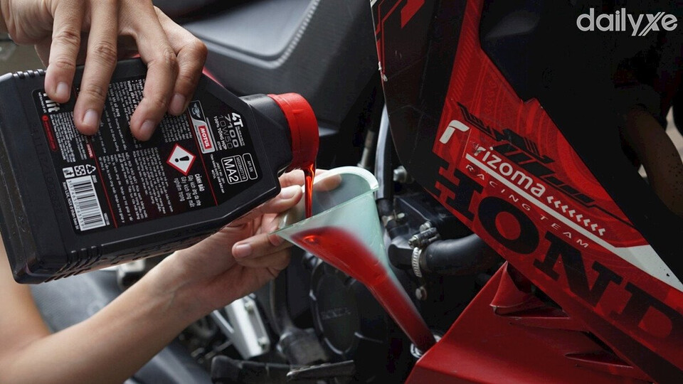 Bảo dưỡng xe máy trước chuyến đi