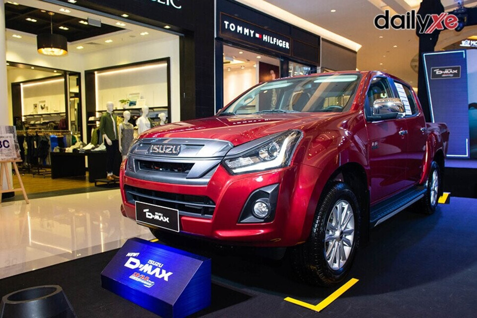 Isuzu D-Max di chuyển mạnh mẽ mọi nẻo đường Isuzu D-Max di chuyển mạnh mẽ mọi nẻo đường